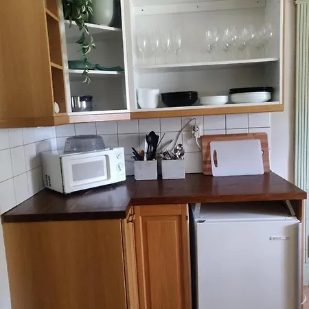 Moekki Meren Laeheisyydessae Шале Гельсінкі
